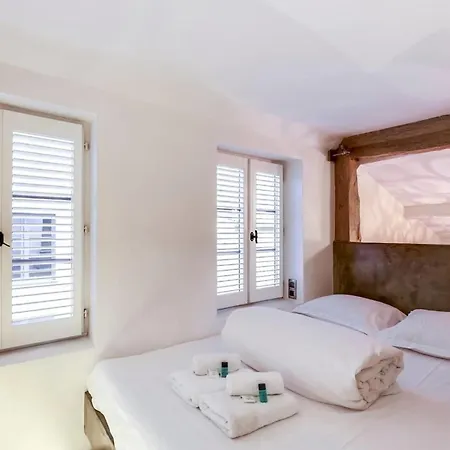 Magnificent Maisonette In The 10th Arr By Guestready Apartment Paris